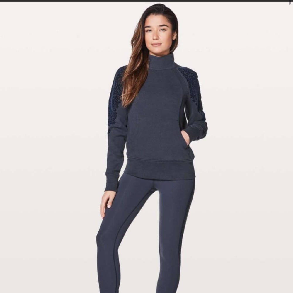 Lululemon Floral Flock Pullover - Midnight Blue